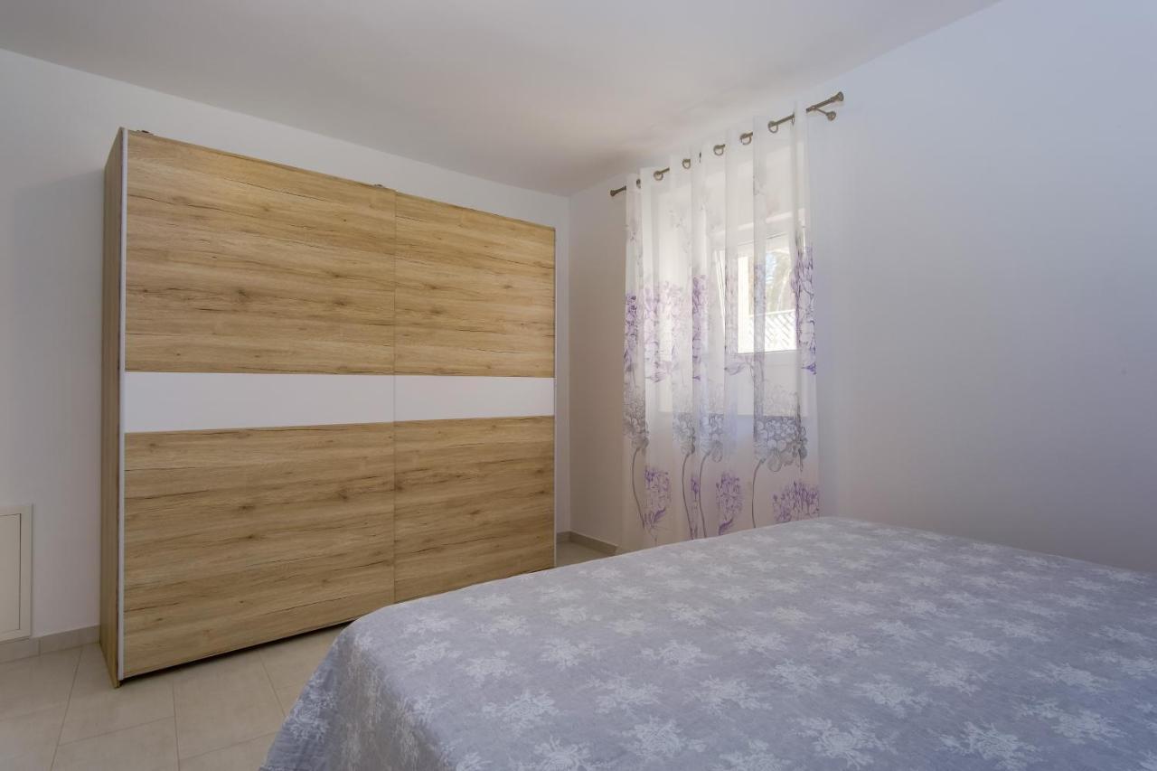 Apartment Angela Čunski Eksteriør bilde