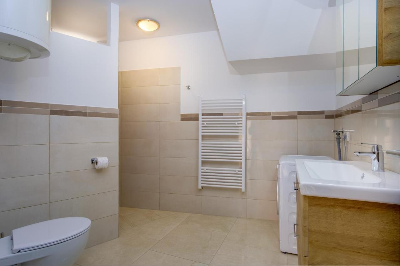 Apartment Angela Čunski Eksteriør bilde